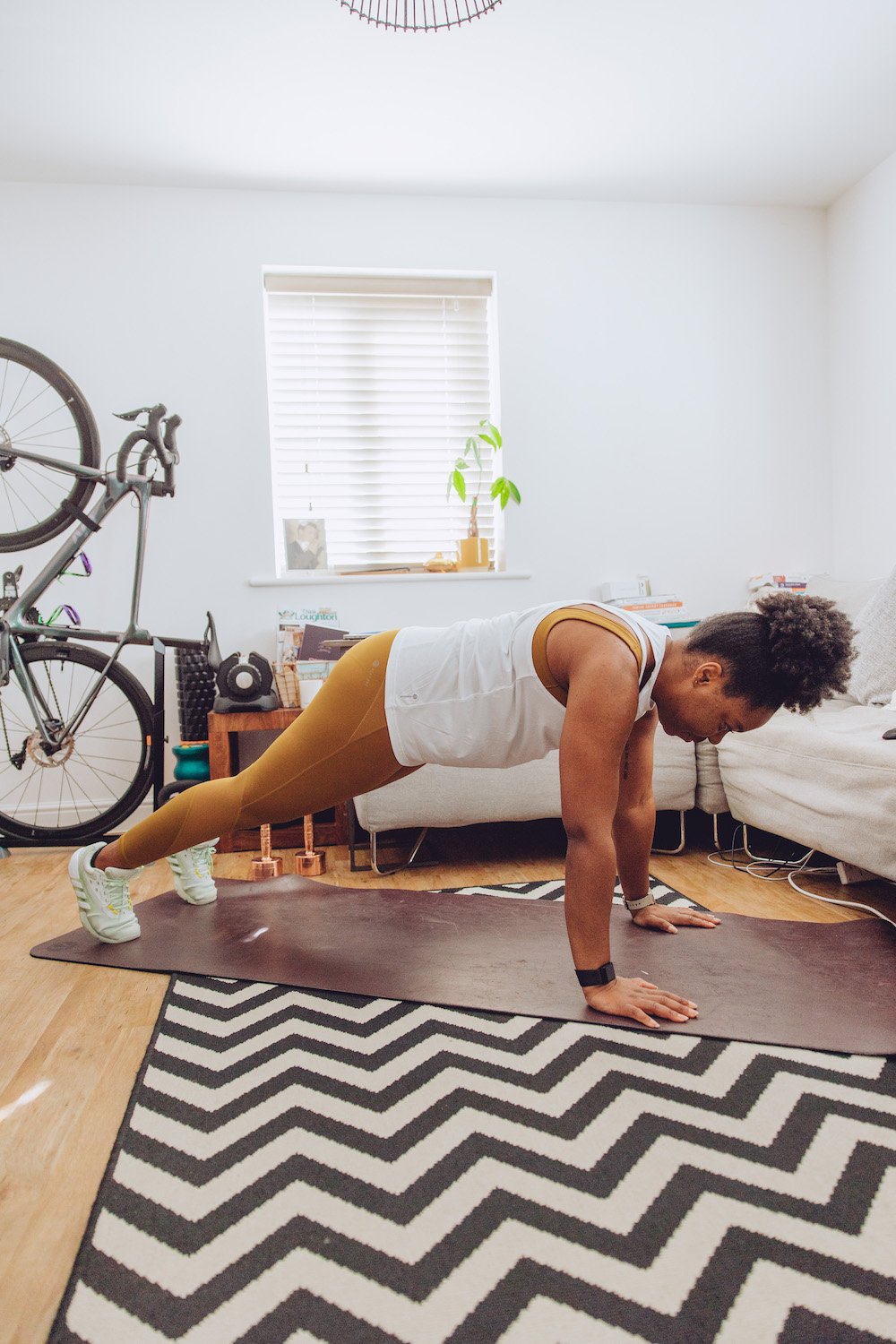 Perfect Form: How To Plank (Core Exercise)